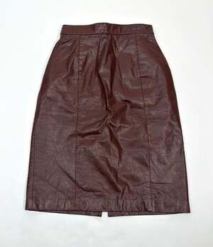 Wilsons Leather Dark Burgundy Pencil Skirt Vintage - 26 Inch Waist